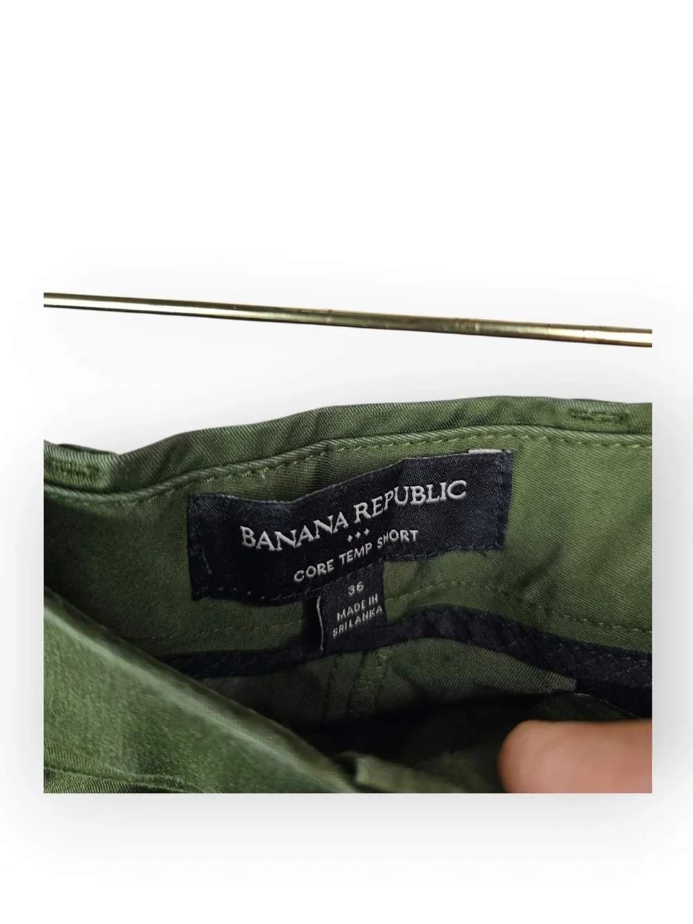 Banana Republic Core Temp Chino Shorts | Men’s Size 36 Olive Green